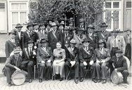 1954
Gruppenfoto des Vorstands, Hauptmann Georg Franz